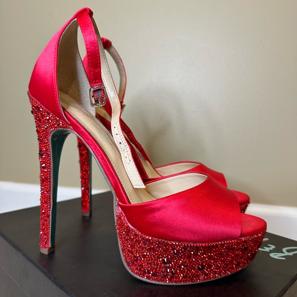BETSEY JOHNSON Karma Platform Sandals *Discontinued*